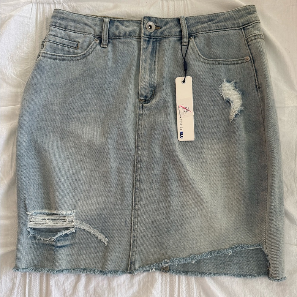 NWT TractrBLU High Rise Light Wash Denim Skirt